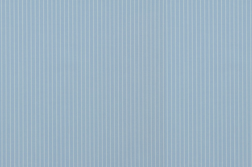 Light Blue Thin Stripe Shirt / 756248